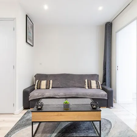Confort - Proche Gare - Centre Apartment